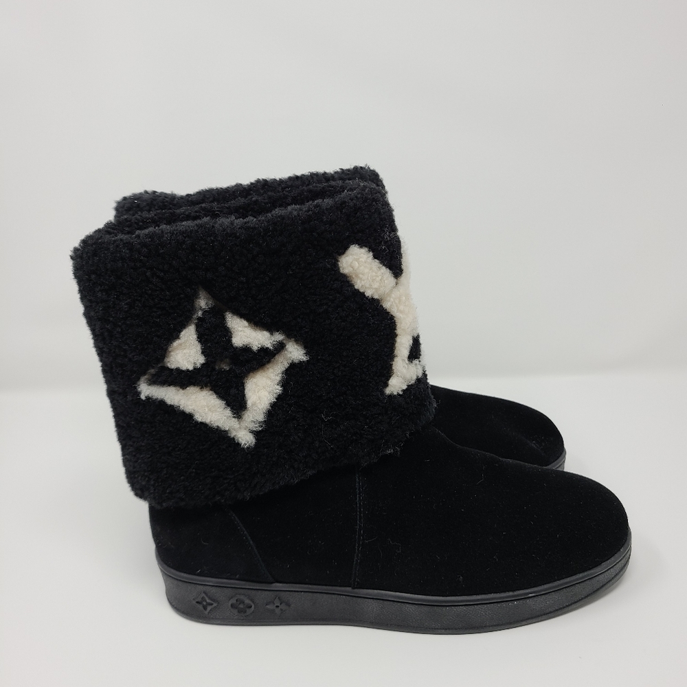 Louis vuitton BLACK BOOTS (6.5/37)